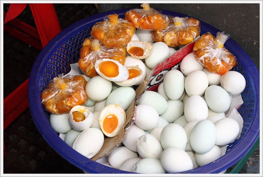 MekongCruise_Cambodia_Market_7429