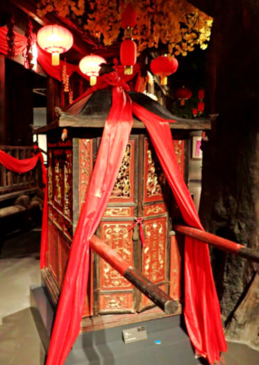Lady's Sedan Chair, Yichang Museum