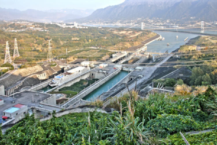 Approaching the locks, 3 Gorge Dam,Yangtse River
