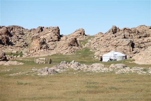 Mongolia_MiddleGobi_2304_m_600.jpg