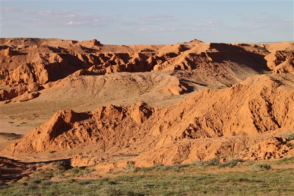 Mongolia_S_Gobi_FlamingCliffs_2633_600.jpg