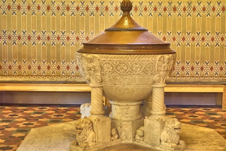 775_Budapest_StMatthiasChurch_DSC02570