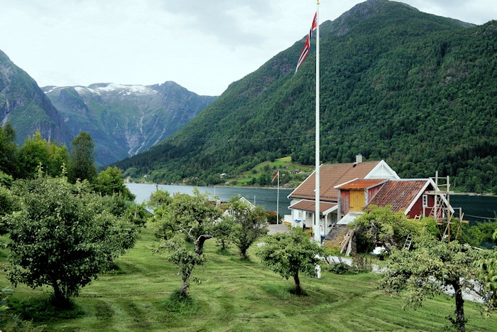 Ballestrand_DSC05747