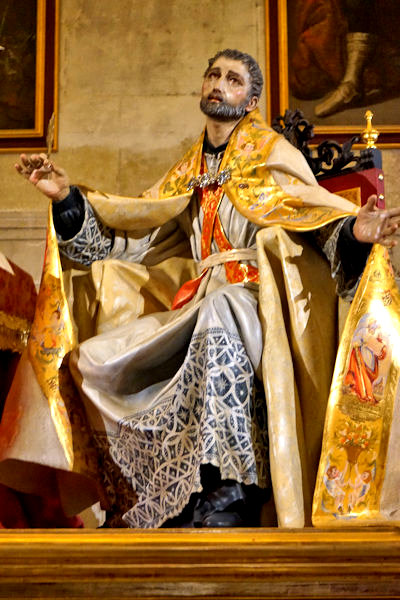Side altar, Cathedral_Grand Mosque_Arches and Ceiling Detail_In Mihrab