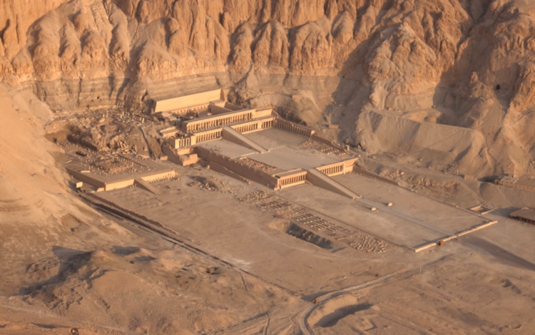 Queen Hatshepsuts Mortuary Temple, West bank, Luxor, Egypt