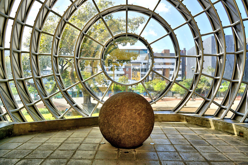 Sculpture outside the Costa Rica National Museum